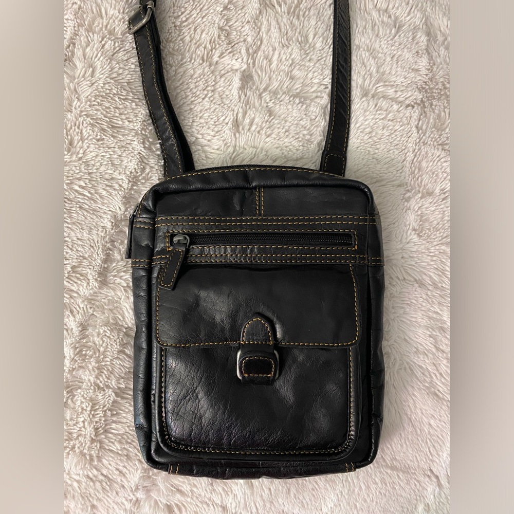 Jack Georges’ Voyager Slim Crossbody Black Bag